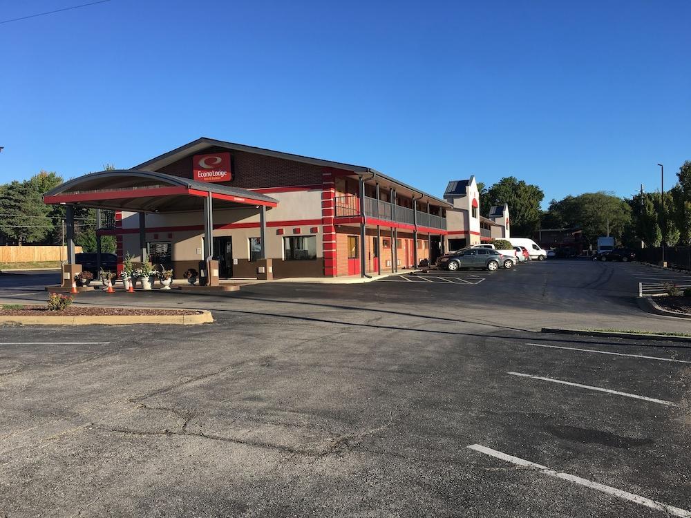 Econo Lodge Inn & Suites I-35 At Shawnee Mission Силвър Спринг Екстериор снимка